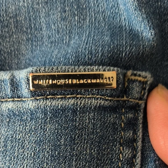 White House Black Market Blue Distressed Ankle Jeans - Picture 7 of 9